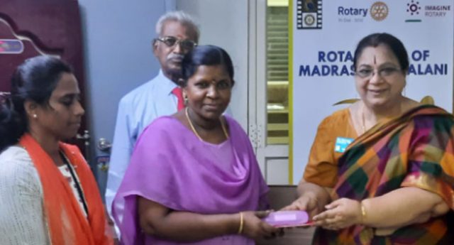 Eye Camp - Spectacle distribution at Porur - 9th August 2022