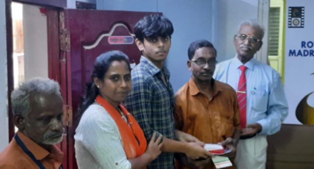 Eye Camp - Spectacle distribution at Porur - 9th August 2022