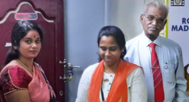 Eye Camp - Spectacle distribution at Porur - 9th August 2022