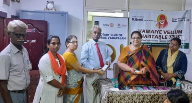 Eye Camp - Spectacle distribution at Porur - 9th August 2022